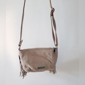 NWT STEVE MADDEN CROSSBODY FRINGE